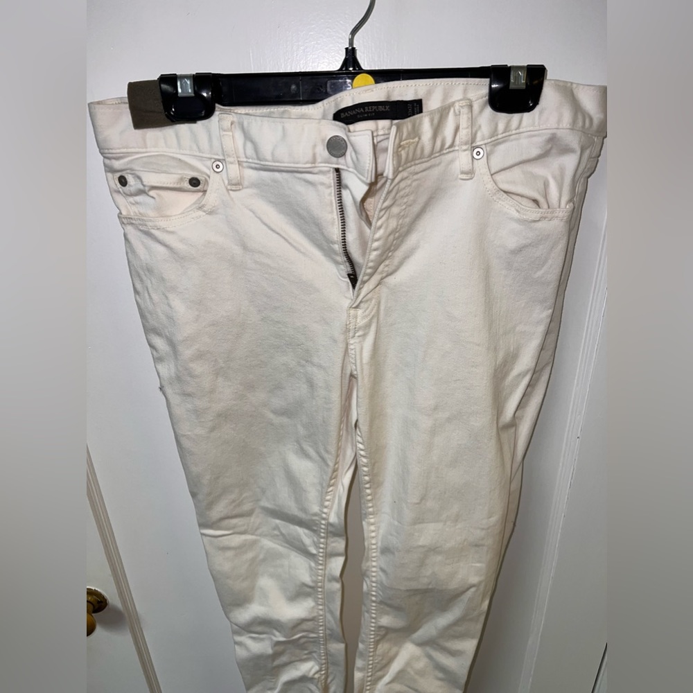 Banana Republic 32x32 Slim Fit White Jeans